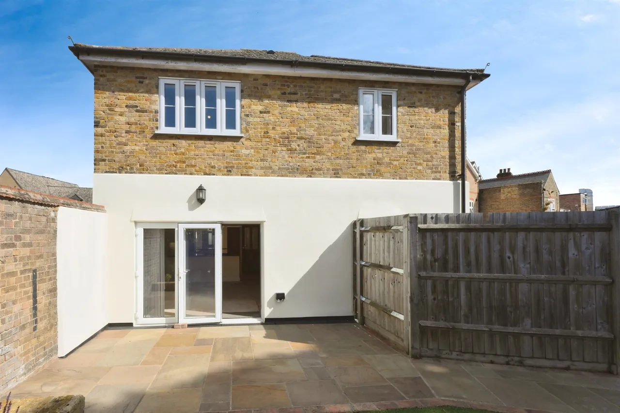 Turners Hill, Cheshunt, EN8, photo 14