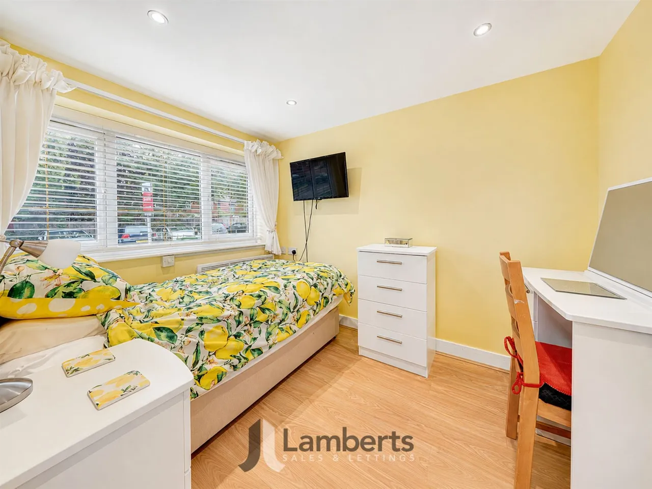 10 Linton Close, Redditch, photo 4
