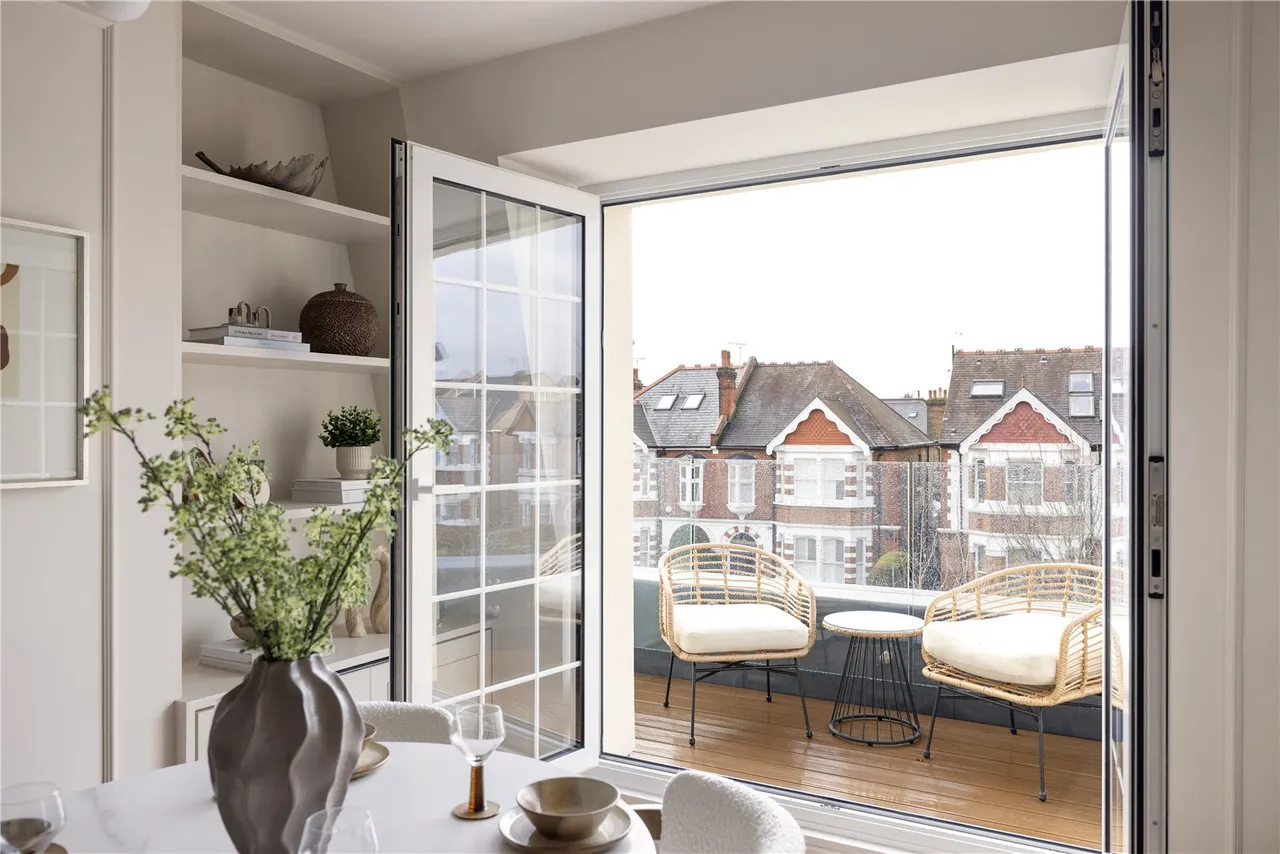 Twyford Avenue, W3, photo 2