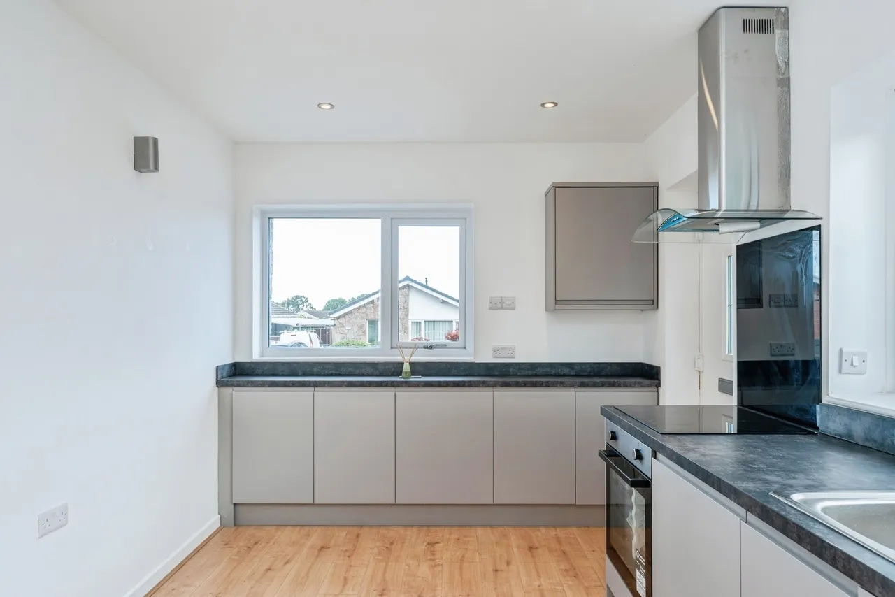 Kerfoot Avenue, Rhuddlan, LL18, photo 7