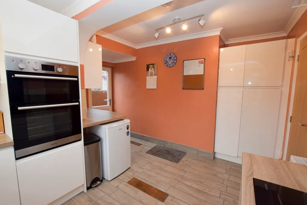 Holyhead Road, Wellington, TF1, photo 8