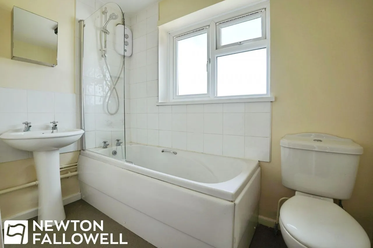Cavell Close, Woodbeck, DN22, photo 12