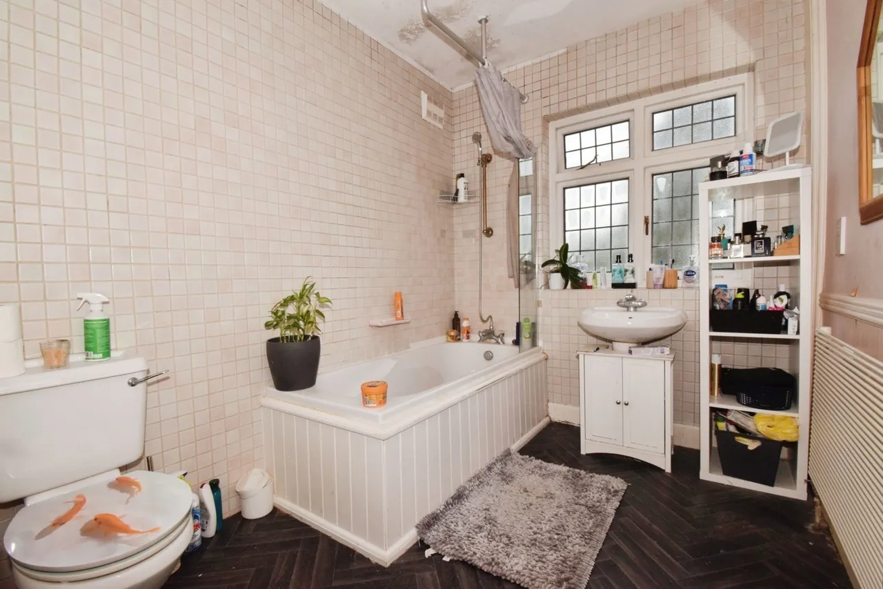 Loughborough Road, Birstall, LE4, photo 11