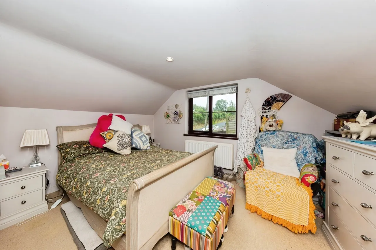 Croesyceiliog, Carmarthen, SA32, photo 13