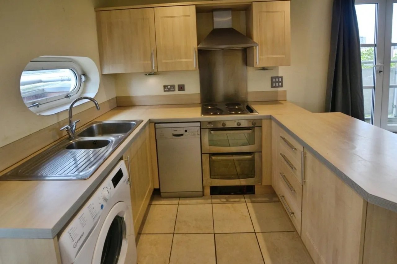 Watkin Road, Freemens Meadow, Leicester, photo 7
