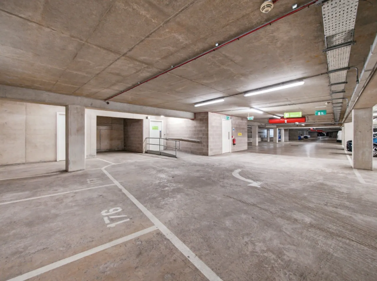 Simpson Loan, Quartermile, EH3, photo 13