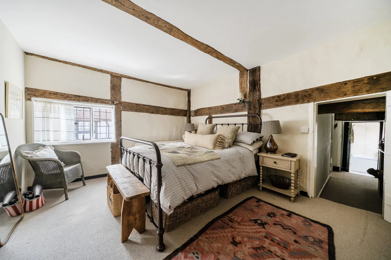 Little Haven The Bury, Odiham, Hook, RG29 1LY, photo 12