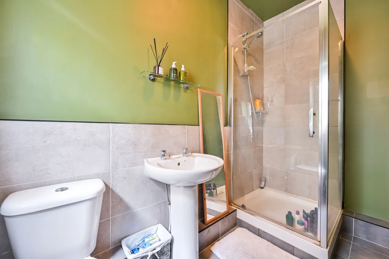 Flat 3, 166 Rye Lane, London, photo 7