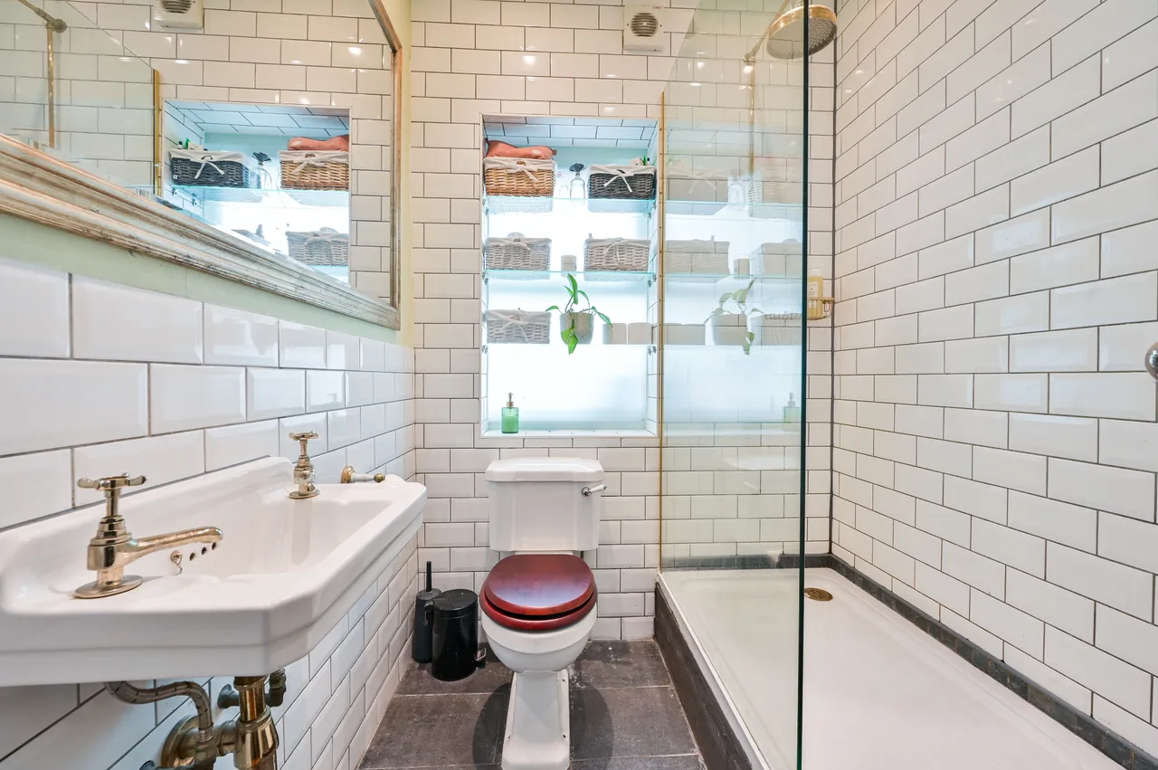 Flat 3, 166 Rye Lane, London, photo 5