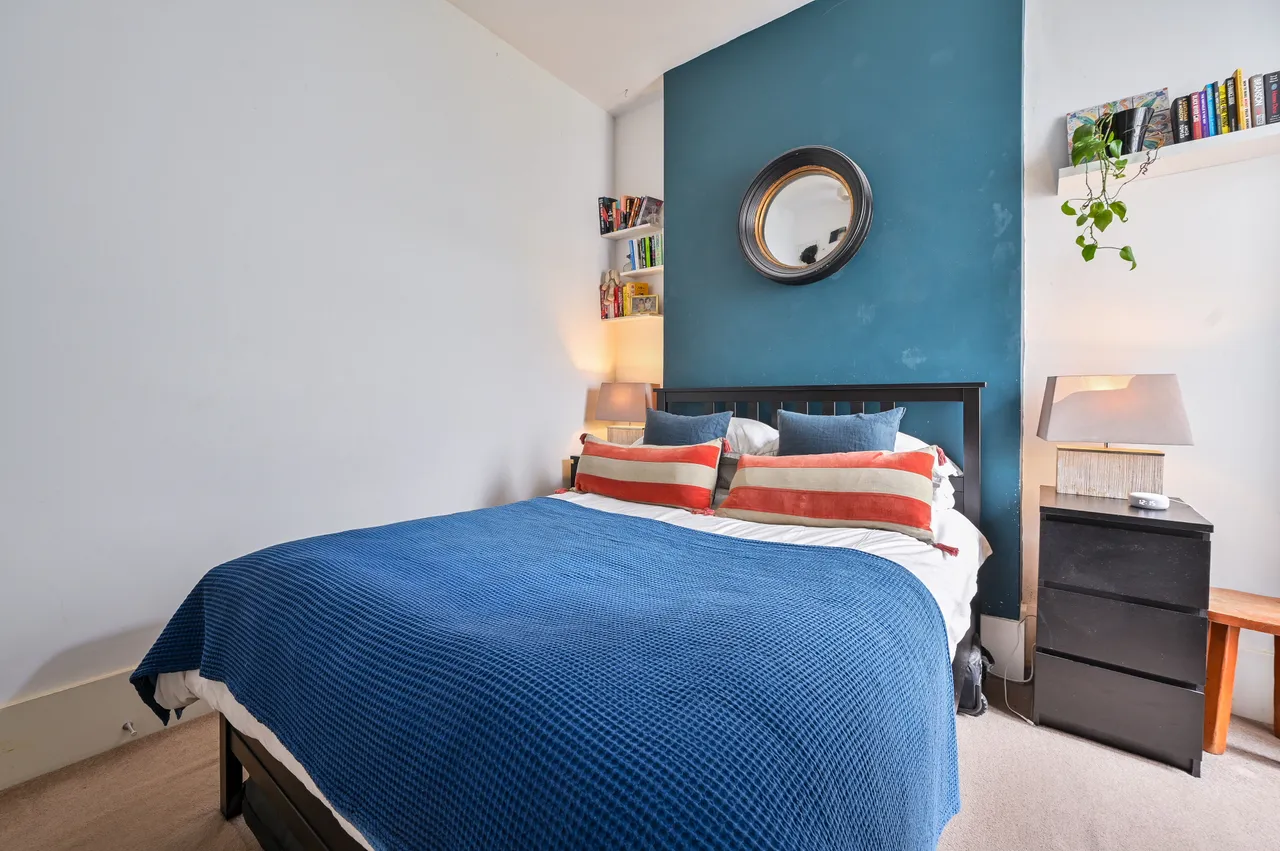 Flat 3, 166 Rye Lane, London, photo 9