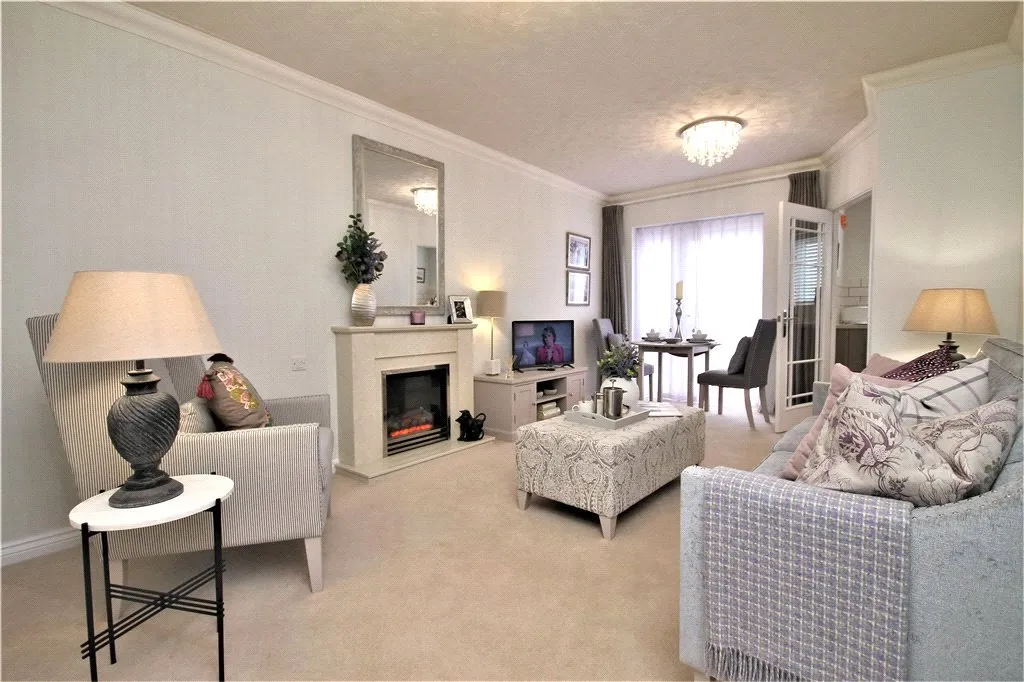 Thorpe Road, Staines-upon-Thames, TW18, photo 4