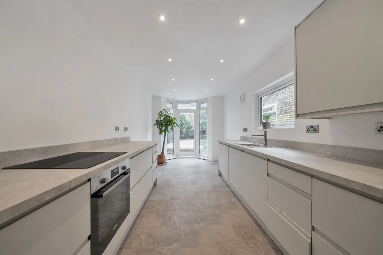 Haseltine Road, SE26, photo 2
