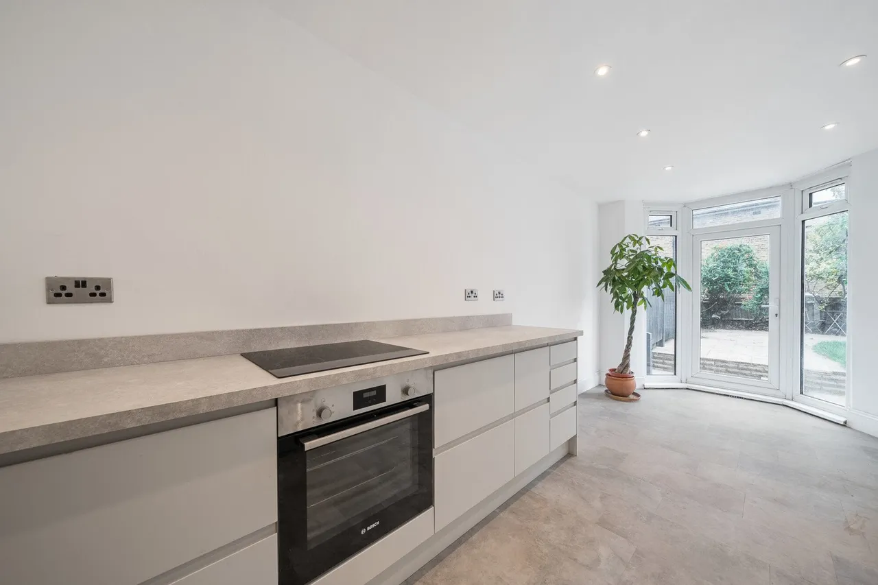 Haseltine Road, SE26, photo 9