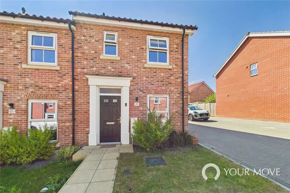 2 bed house for sale — Bedingfield Road, Bungay, Suffolk, NR35