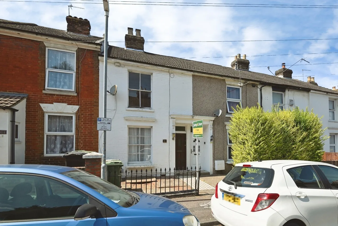 2 bed house for sale — Kingsley Road, Maidstone, Kent, ME15