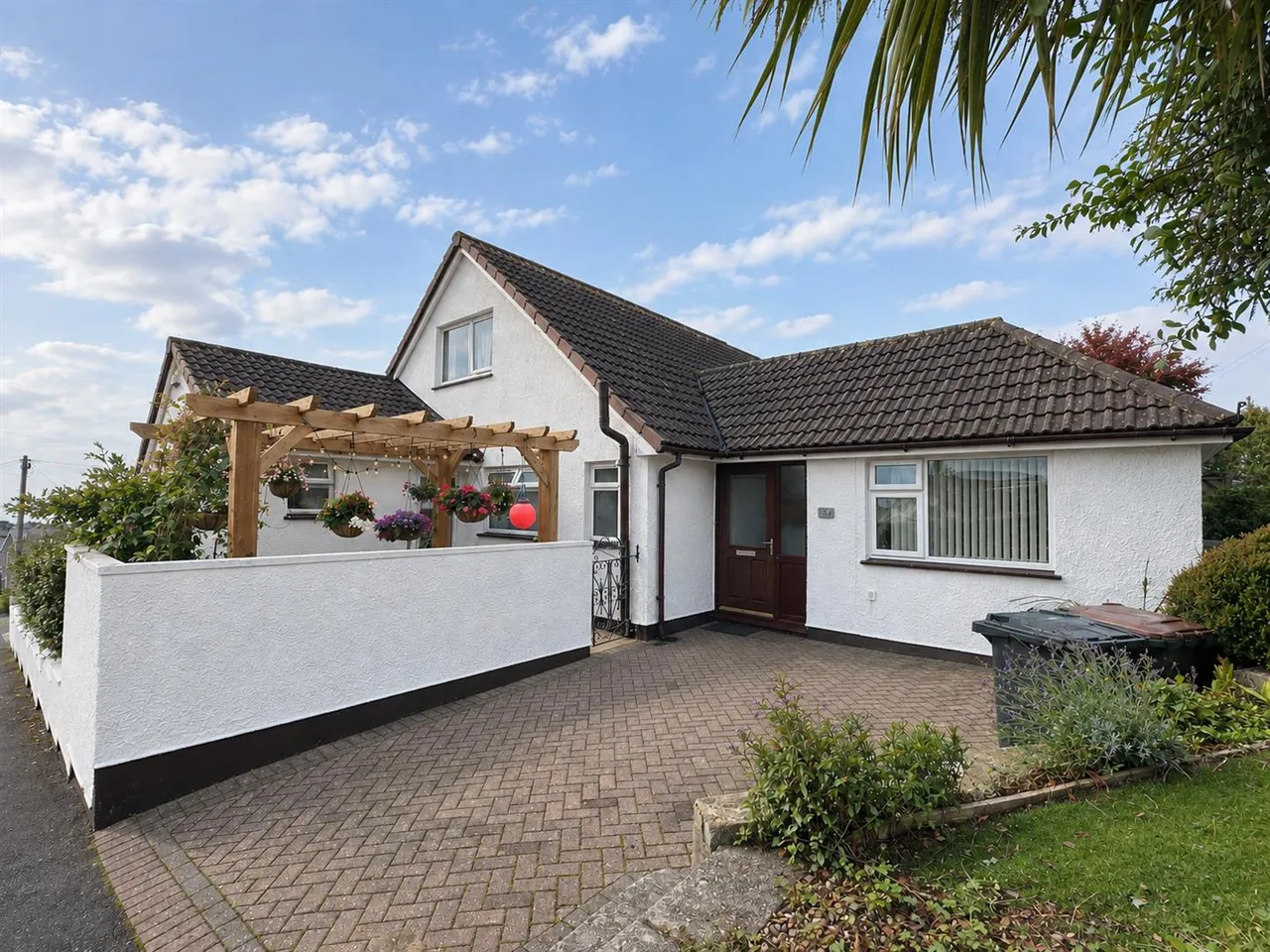 4 bed house for sale, Ropehaven Road, St. Austell