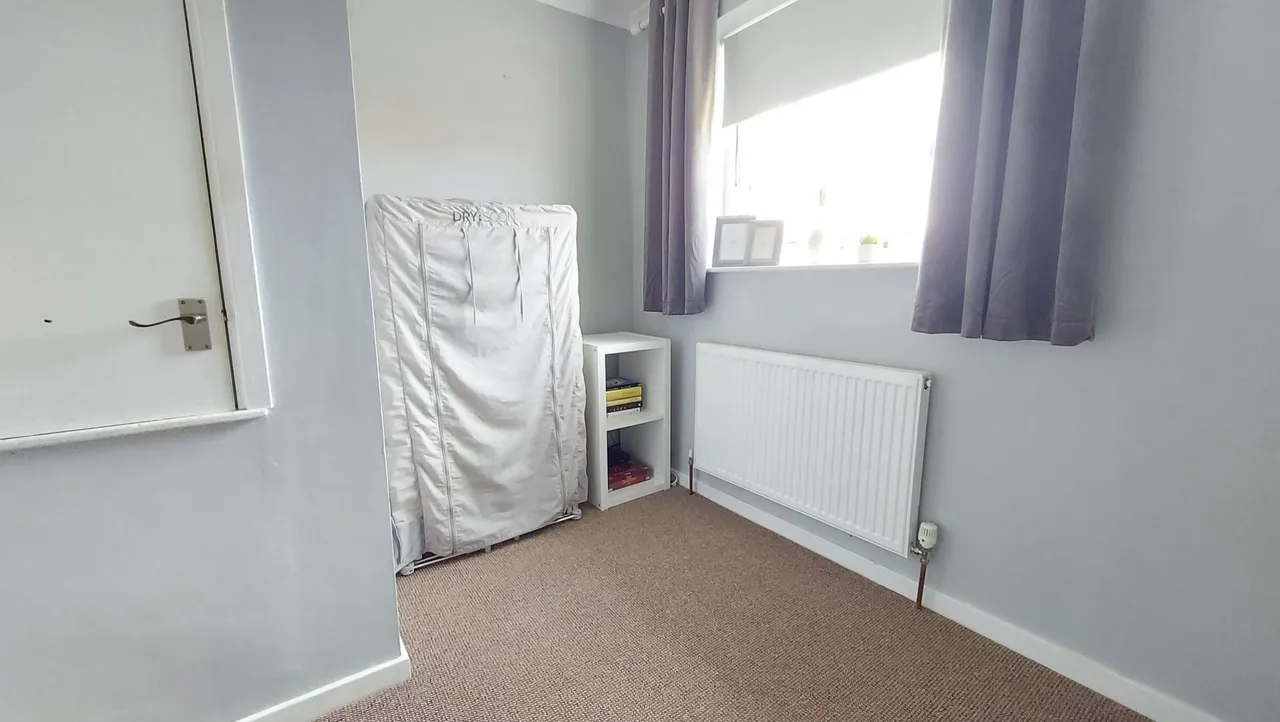 Broadlands Avenue, Bourne, PE10, photo 32