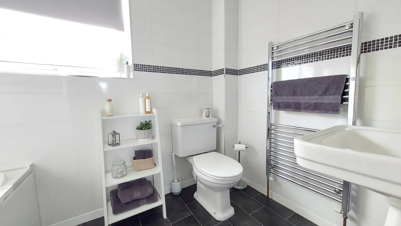 Broadlands Avenue, Bourne, PE10, photo 30