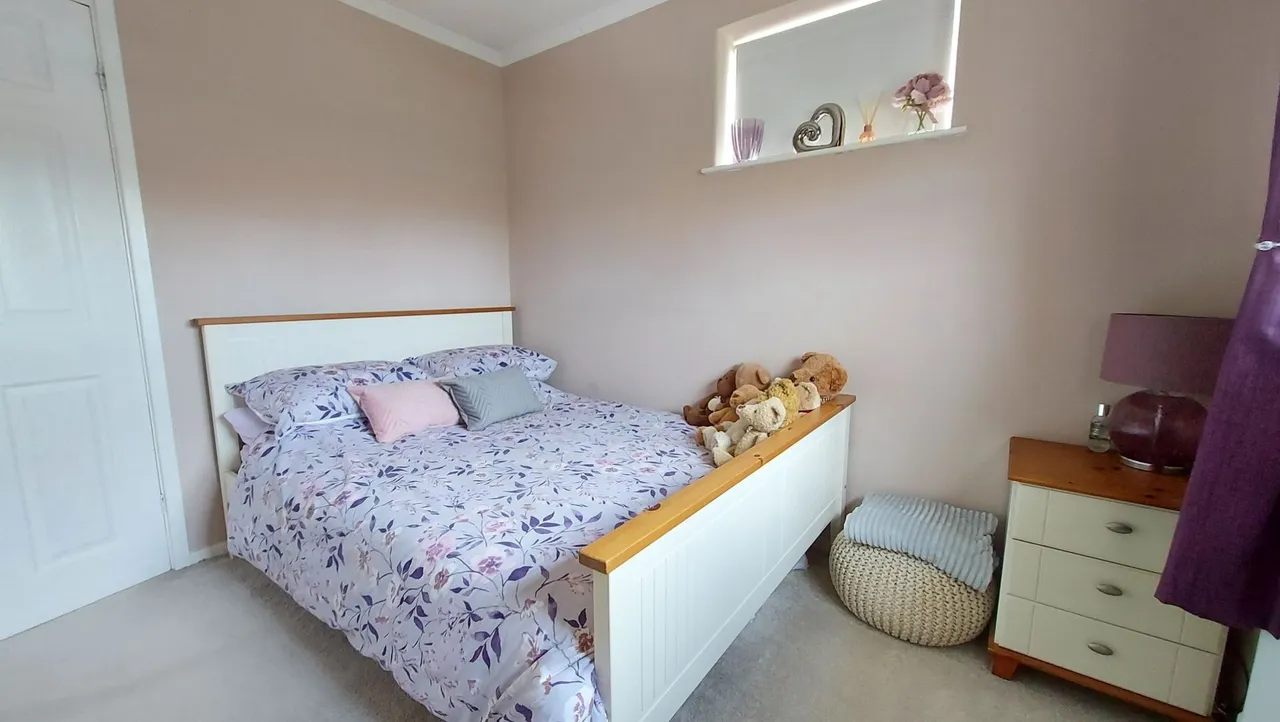 Broadlands Avenue, Bourne, PE10, photo 25