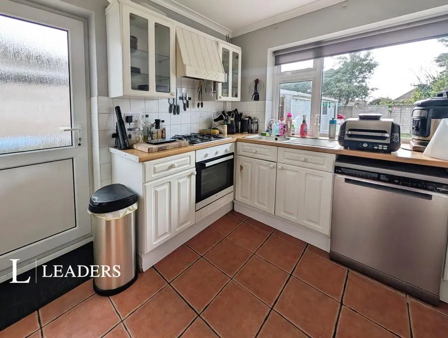 Ashurst Way, East Preston, BN16, photo 13