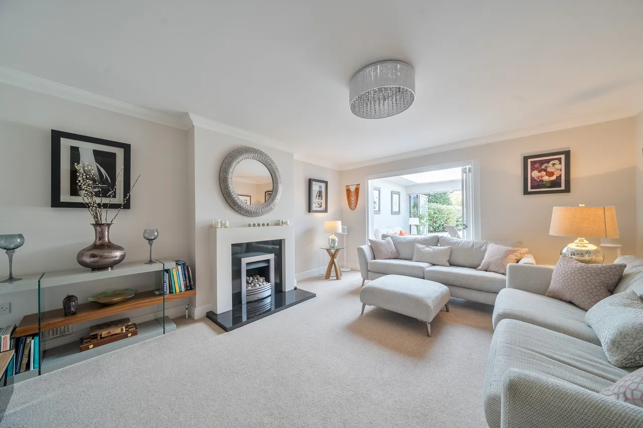 Spratts Lane, Ottershaw, KT16, photo 4