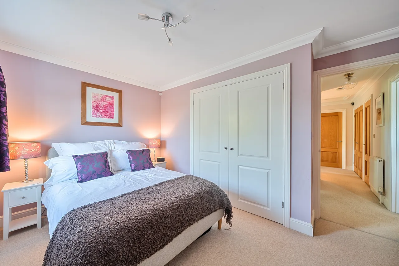 Spratts Lane, Ottershaw, KT16, photo 9