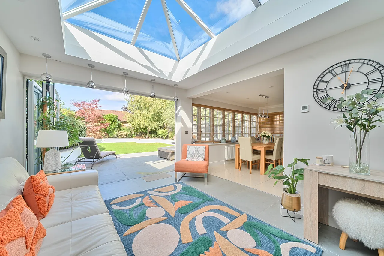 Spratts Lane, Ottershaw, KT16, photo 2