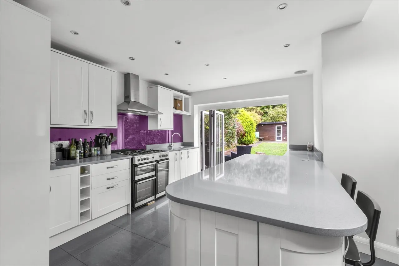 Guinions Road, High Wycombe, HP13, photo 5