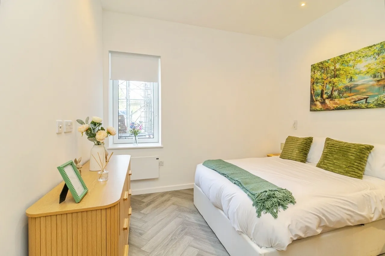 Plot 15 Caldecotte Lakes, Milton Keynes, MK7, photo 2