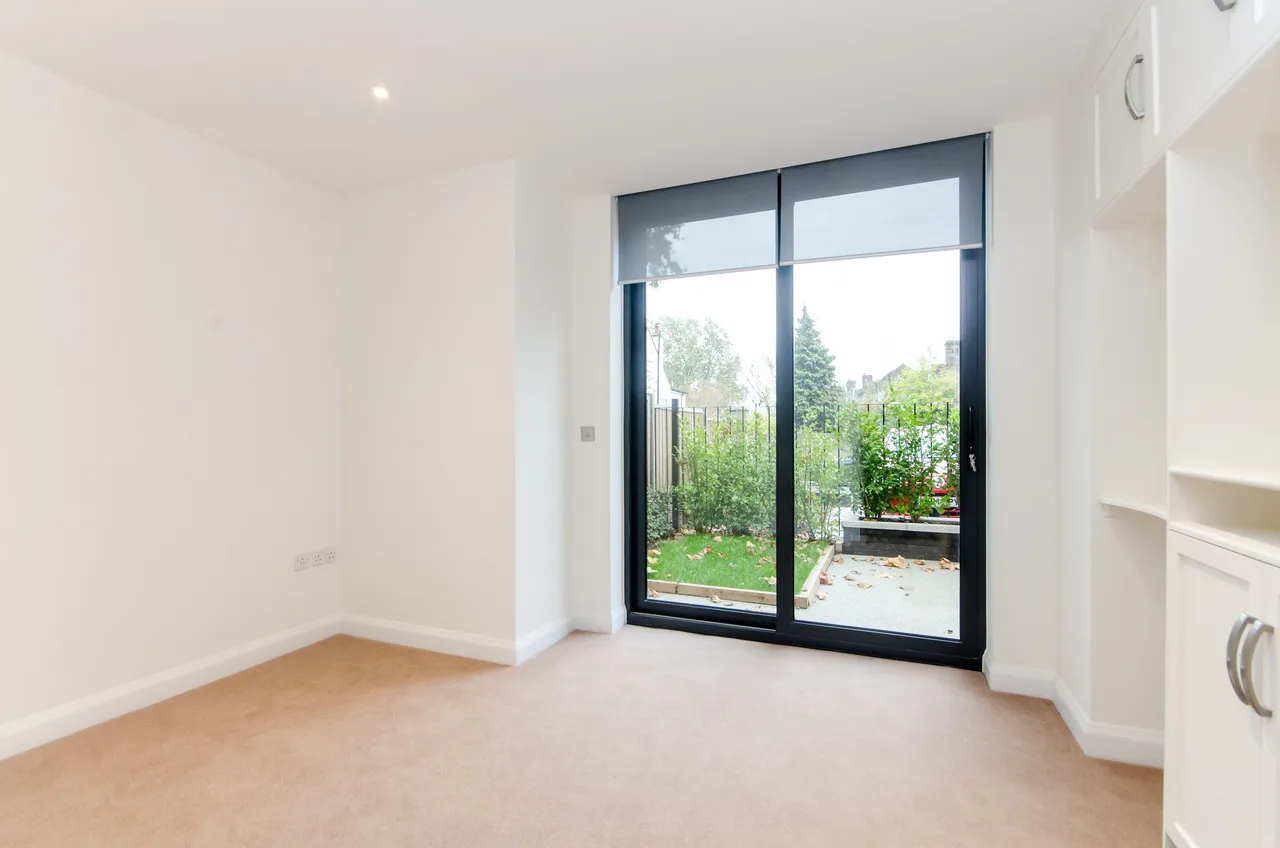Flat 1 Waterlily House, Leopold Road, London, photo 8