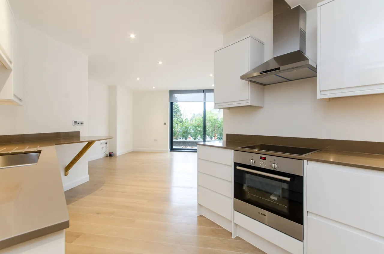 Flat 1 Waterlily House, Leopold Road, London, photo 3
