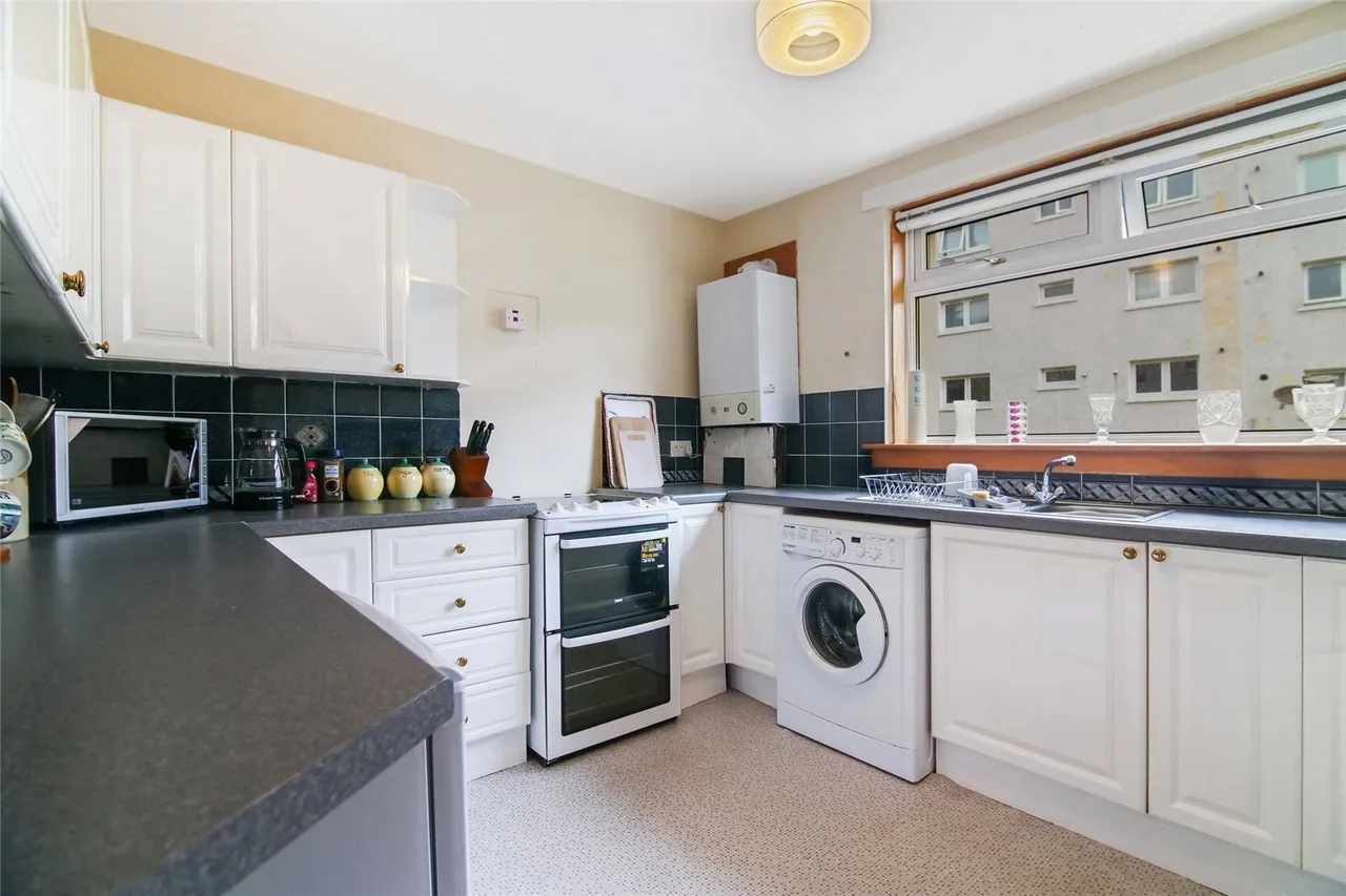 Gillsburn Gardens, Kilmarnock, East Ayrshire, KA3, photo 6