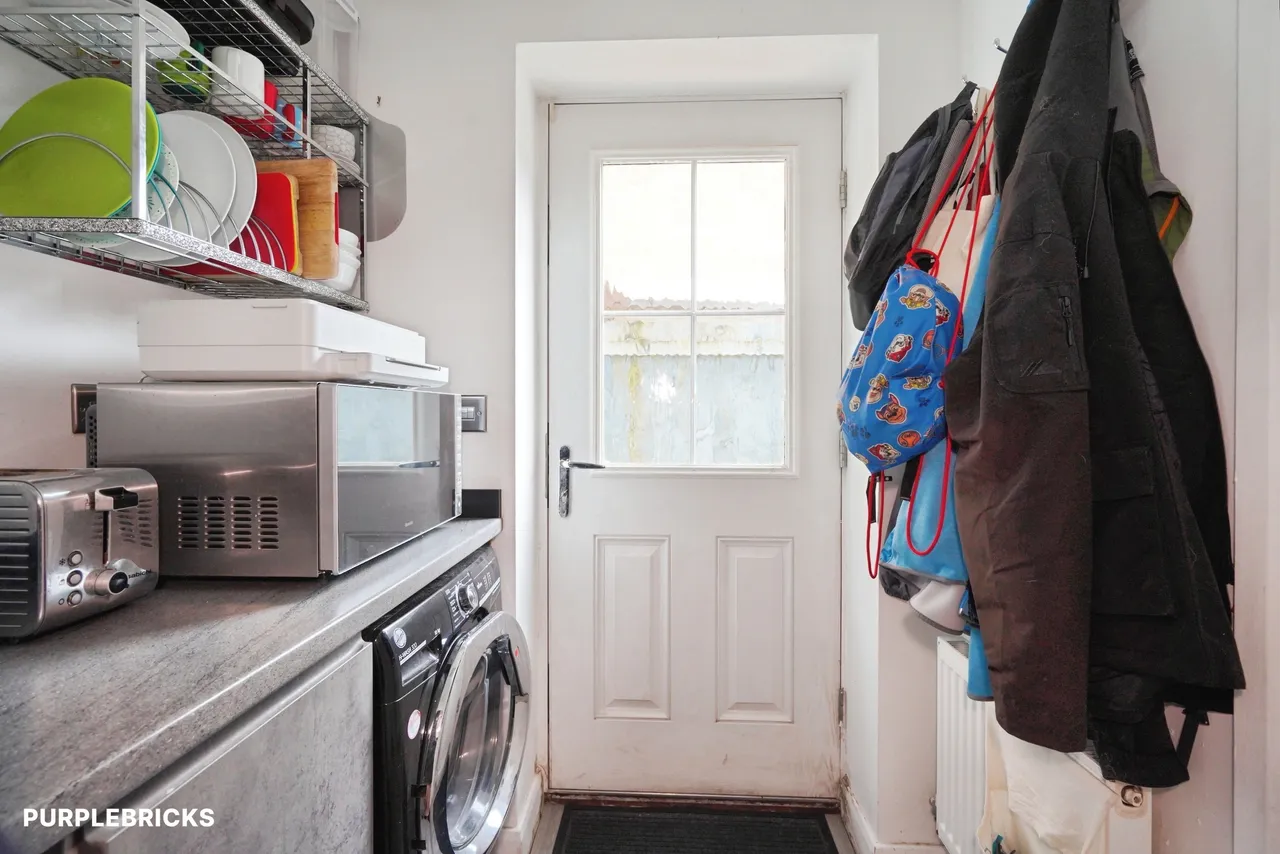 Pickerings Avenue, Measham, DE12, photo 5