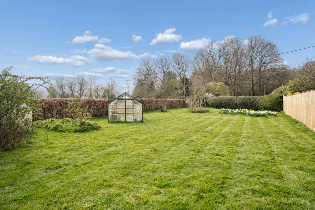 4 Moor End Cottages, Frieth RG9 6PT, photo 18