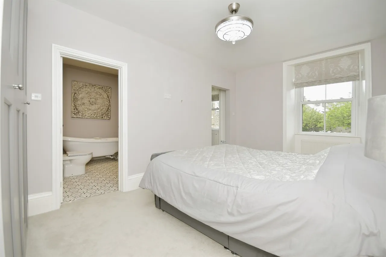 Commercial Road, Tideswell, SK17, photo 13