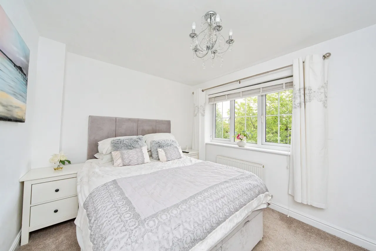 Calday Grove, St. Helens, WA11, photo 16