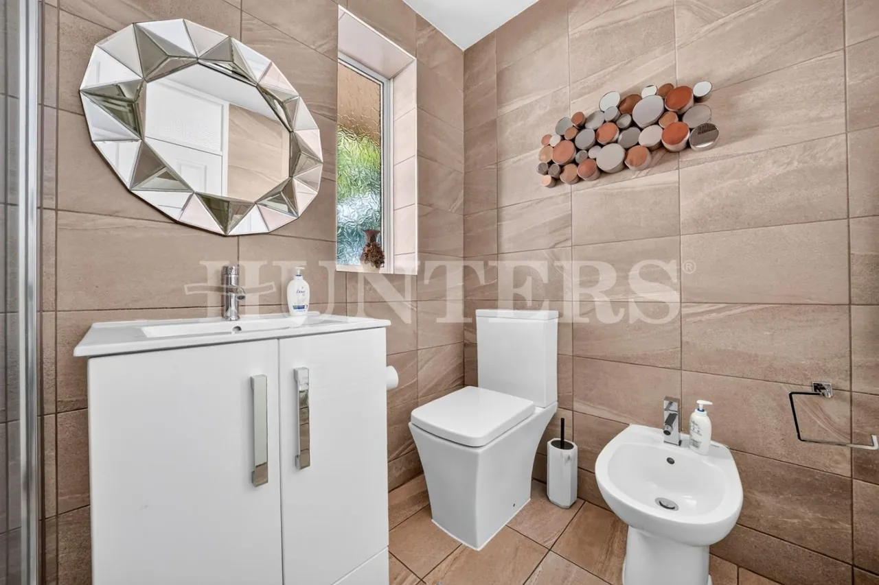 Hale Gardens, London, N17, photo 9