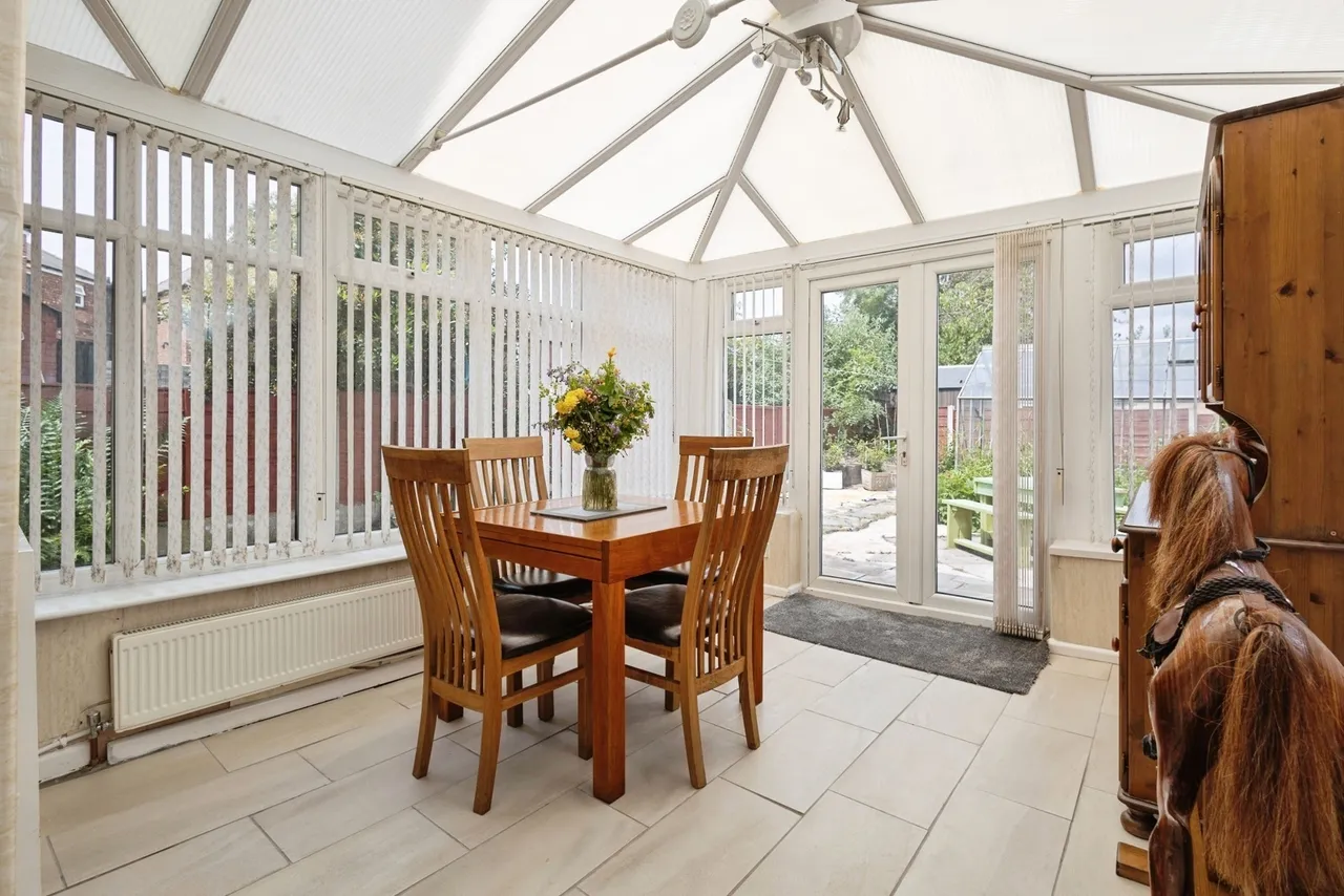 St Annes Drive, Denton, Manchester, M34, photo 10