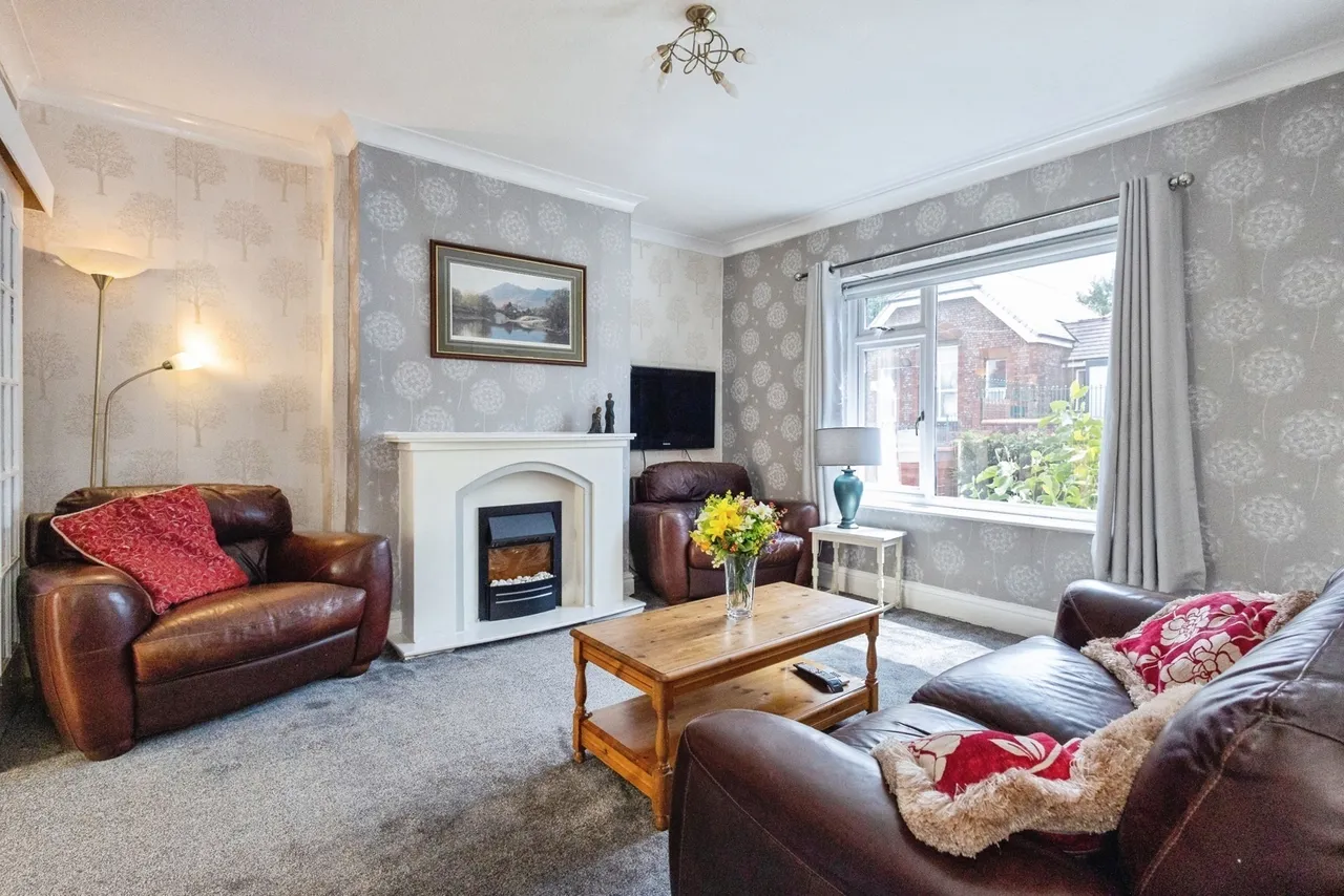 St Annes Drive, Denton, Manchester, M34, photo 3