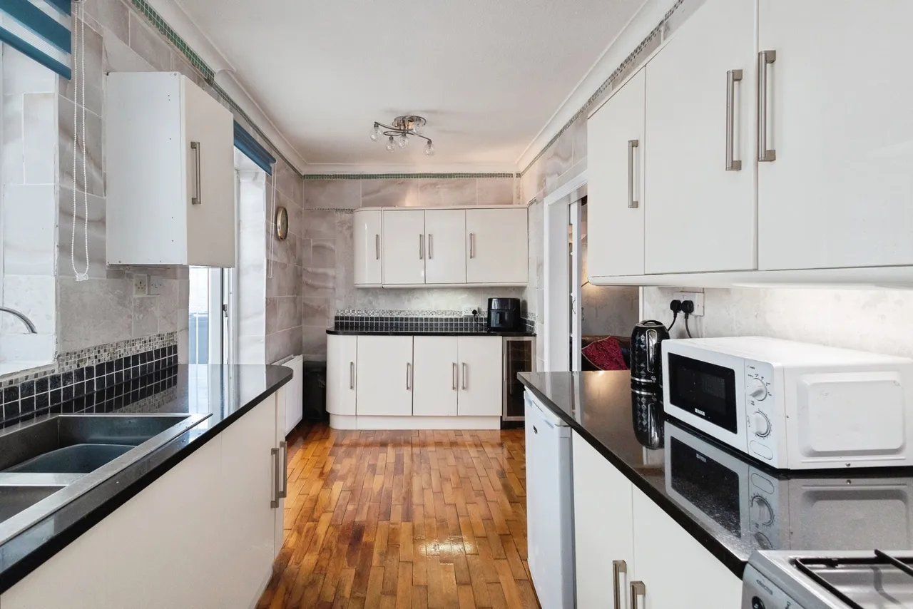 St Annes Drive, Denton, Manchester, M34, photo 7