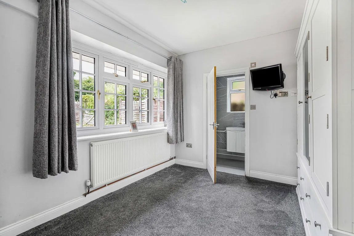 Marlow Road, Cadmore End, High Wycombe, HP14 3PF, photo 10