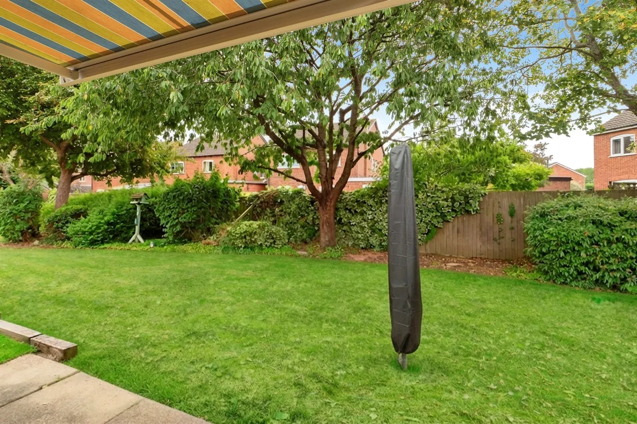 De Lisle Court, Loughborough, photo 2