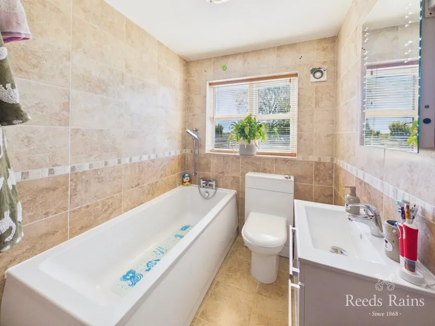 School Lane, Holmpton, HU19, photo 23