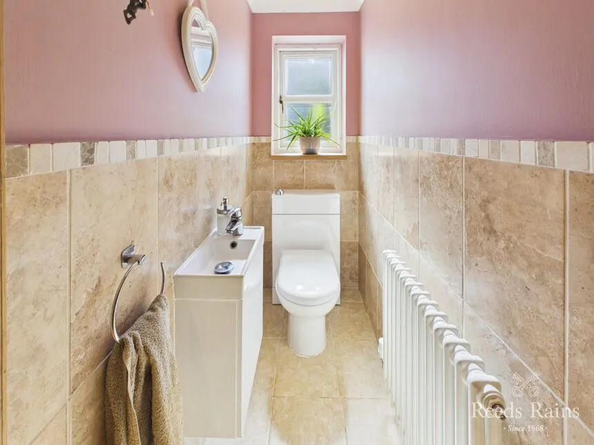 School Lane, Holmpton, HU19, photo 6