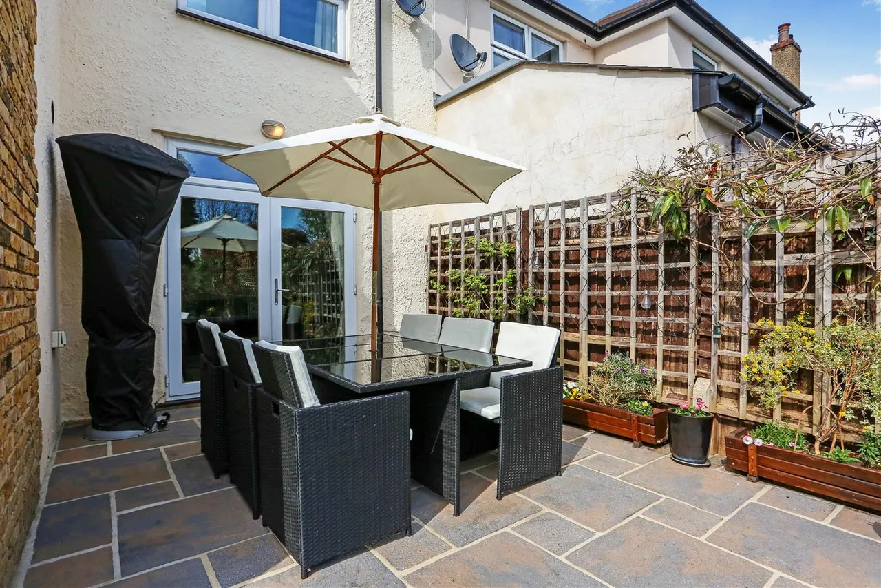 Devon Road, South Cheam, SM2 7PD, photo 12