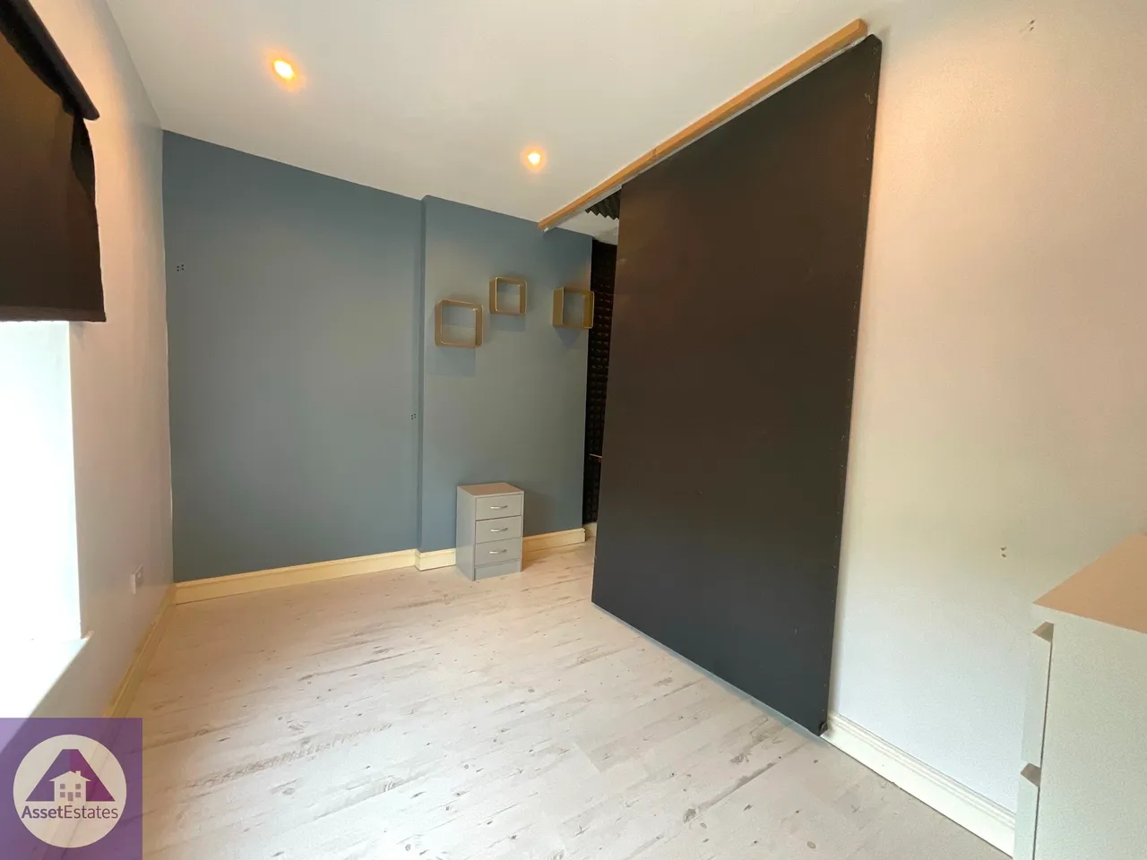 Aberbeeg Road, Abertillery, photo 12