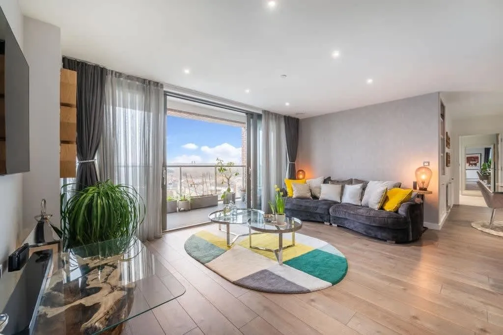 Eatferry Road, London, E14, photo 2