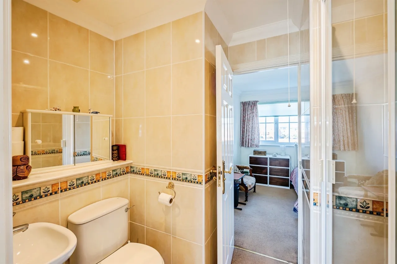 Long Beach View, Eastbourne, BN23, photo 18