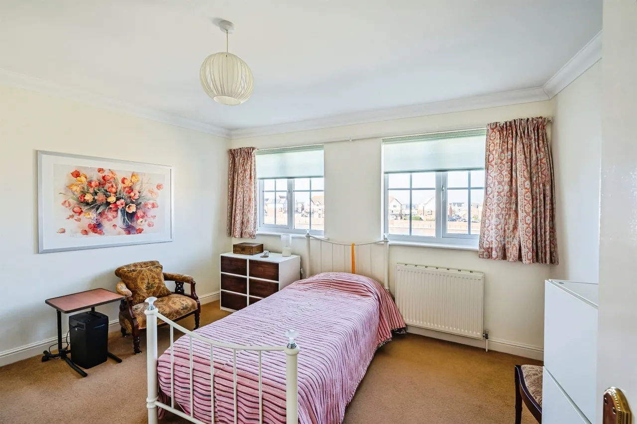 Long Beach View, Eastbourne, BN23, photo 16