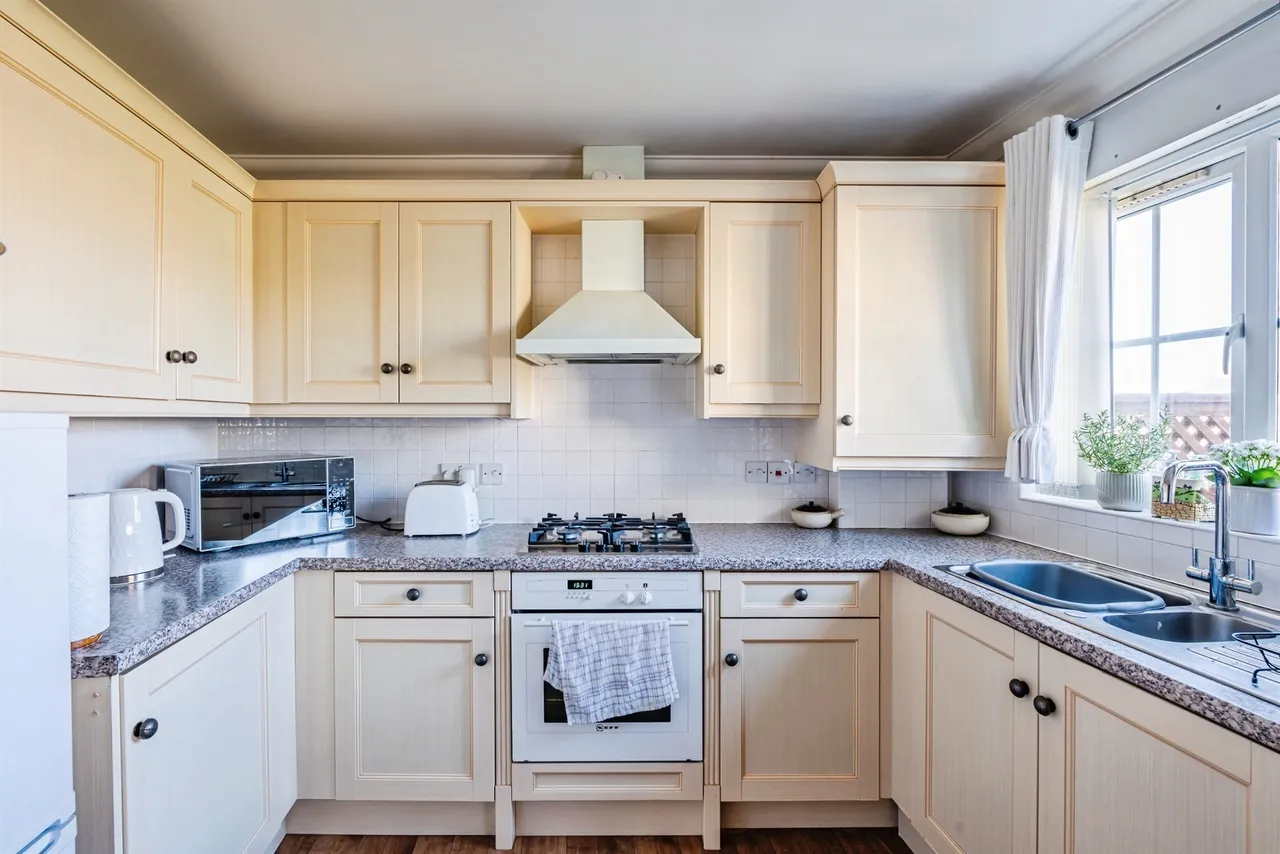 Long Beach View, Eastbourne, BN23, photo 4